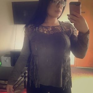 Long sleeve fringe shirt